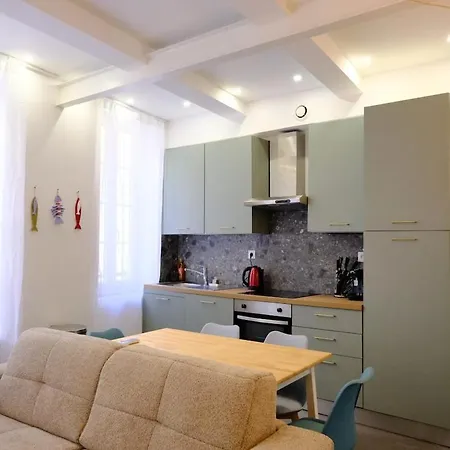 La Cachette Du Panier A Apartment
